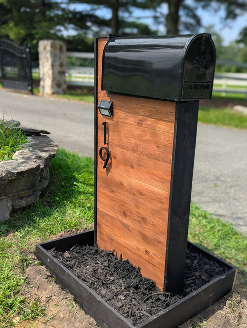 Modern Cedar Mailbox Post with Planter Box – Handmade Custom Wooden Mailbox Post