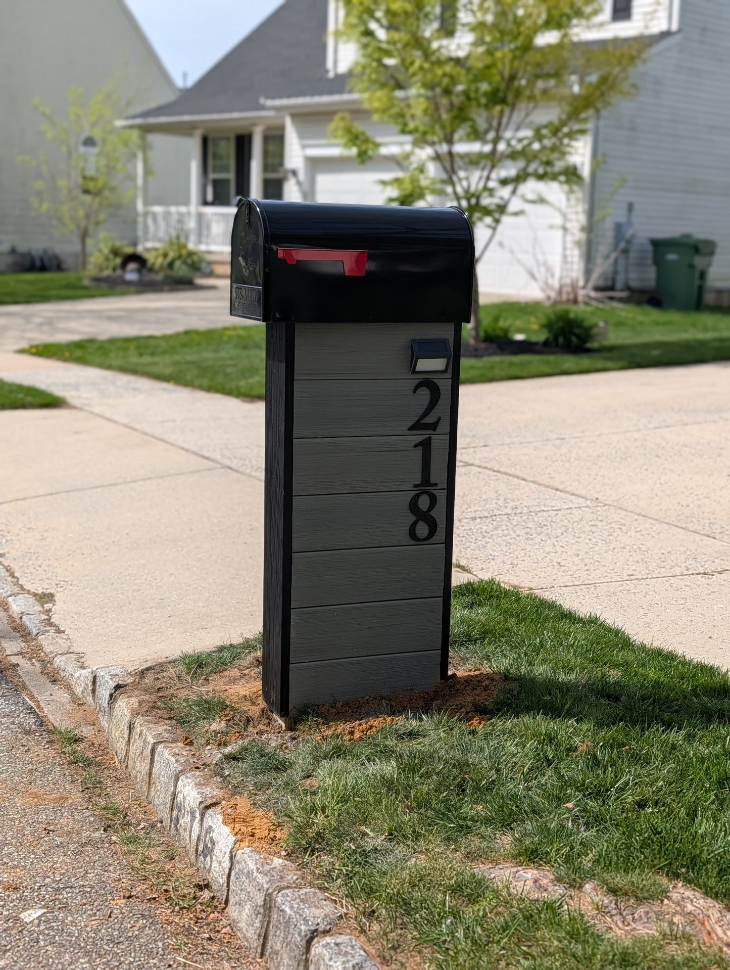 Modern Composite Mailbox