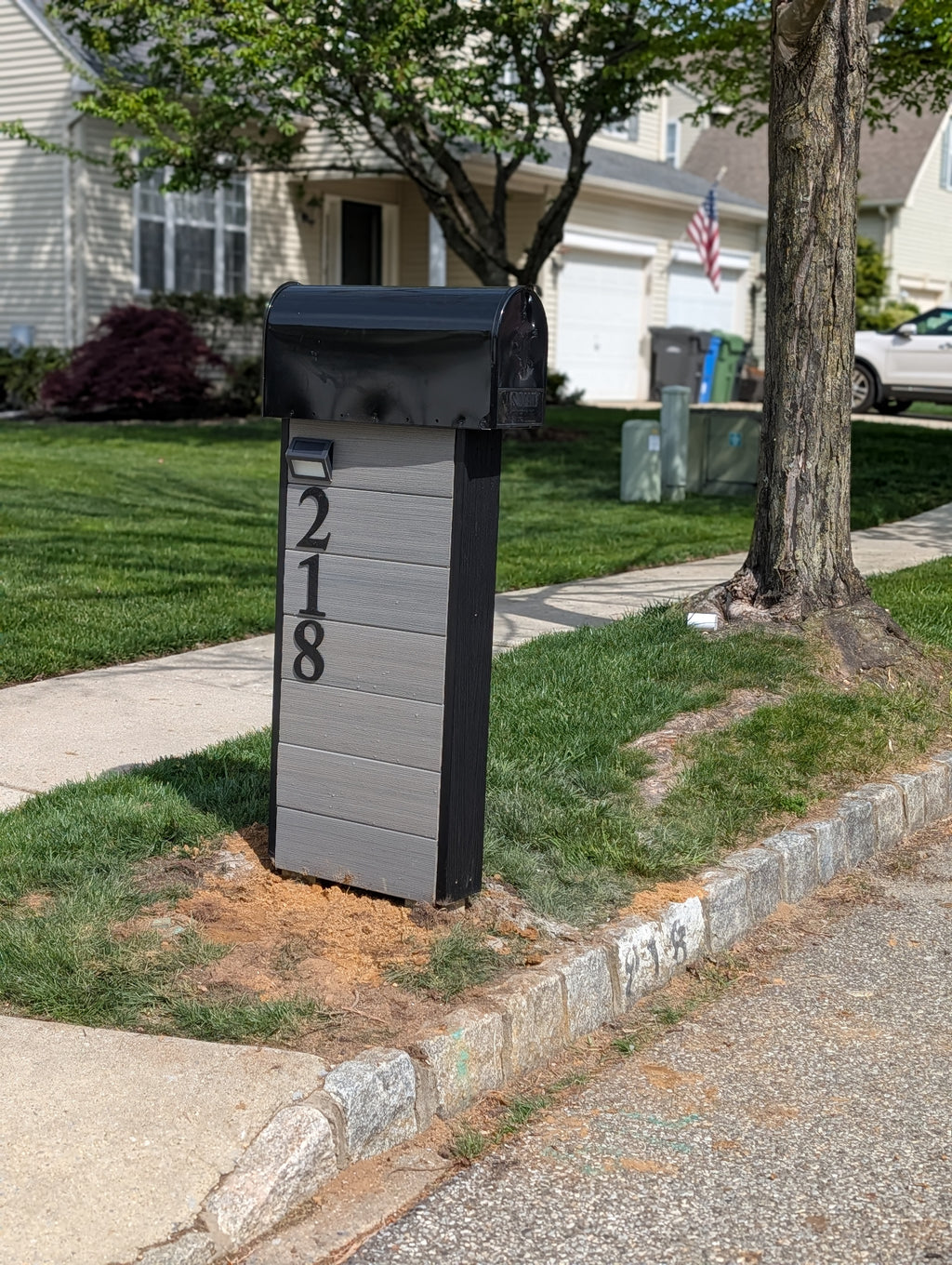 Modern Composite Mailbox